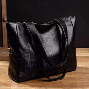 Retro Women’s Shoulder Bag Perfect for Daily Use